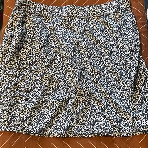 Abound woman’s mini skirt